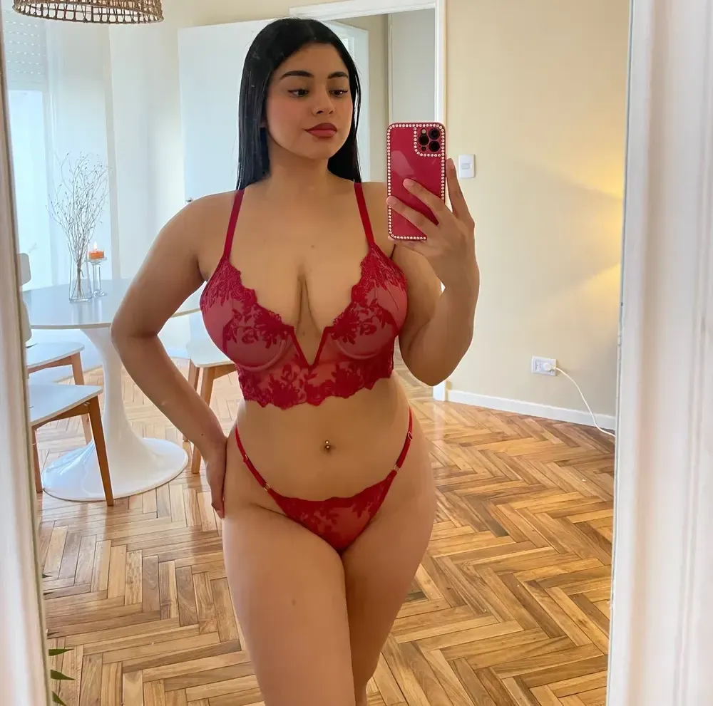 Modelo OnlyFans em Lingerie
