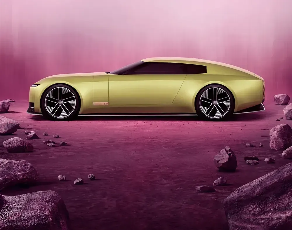 Jaguar Type 00 amarelo
